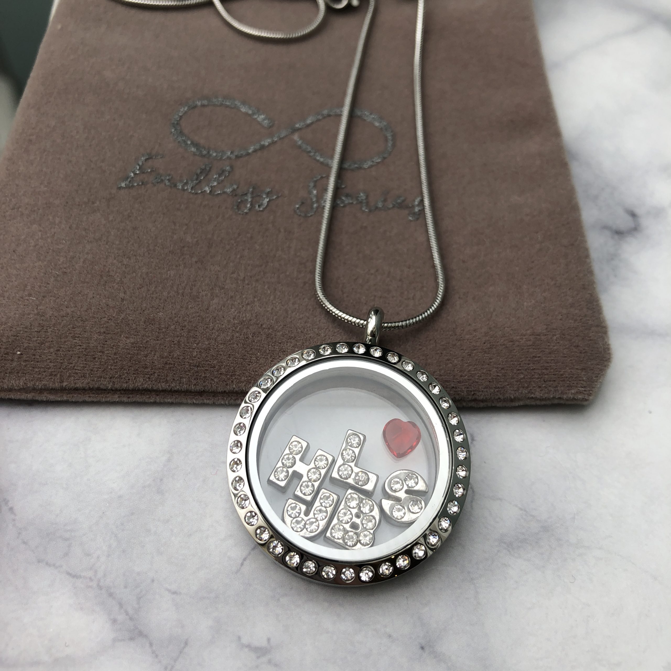 Personalized Floating Locket Necklace for Class of 2023 Graduate • by JE –  JewelryEveryday