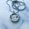 Medium size floating memory locket